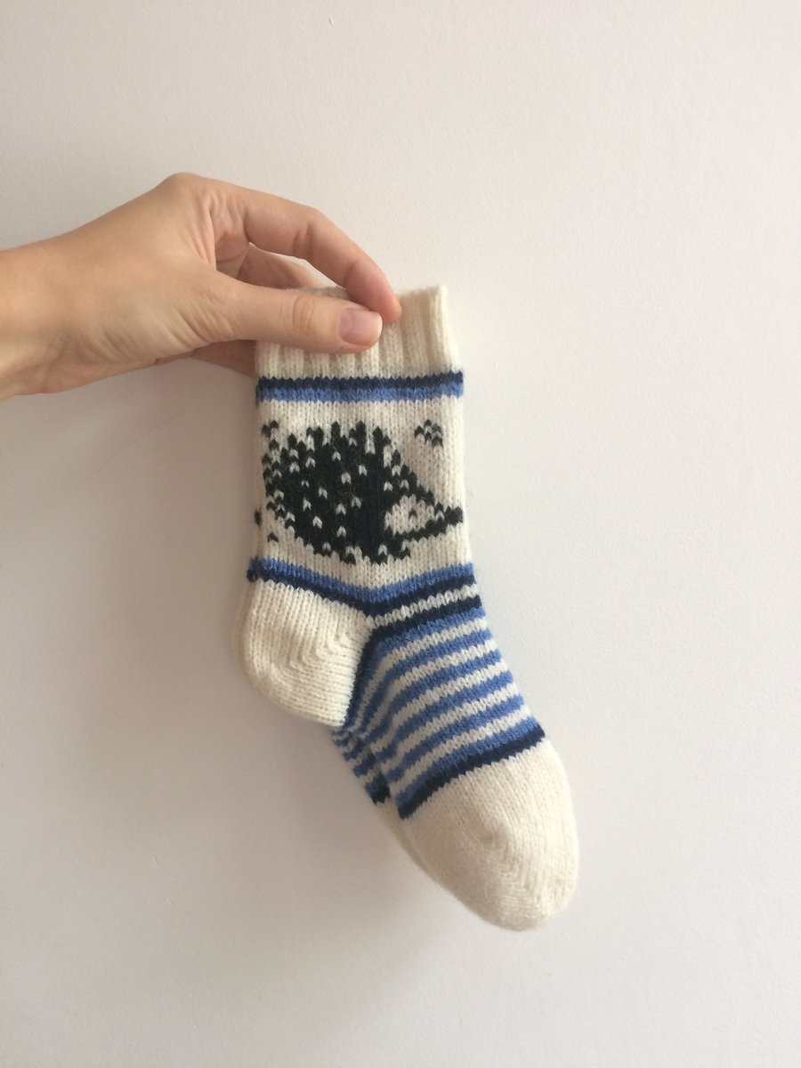 READY TO SHIP Children Kids Socks White Wool Hedgehog Blue White Fair Isle