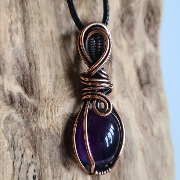 Handmade Natural Purple Amethyst Crystal & Copper Pendant Necklace Gift Boxed