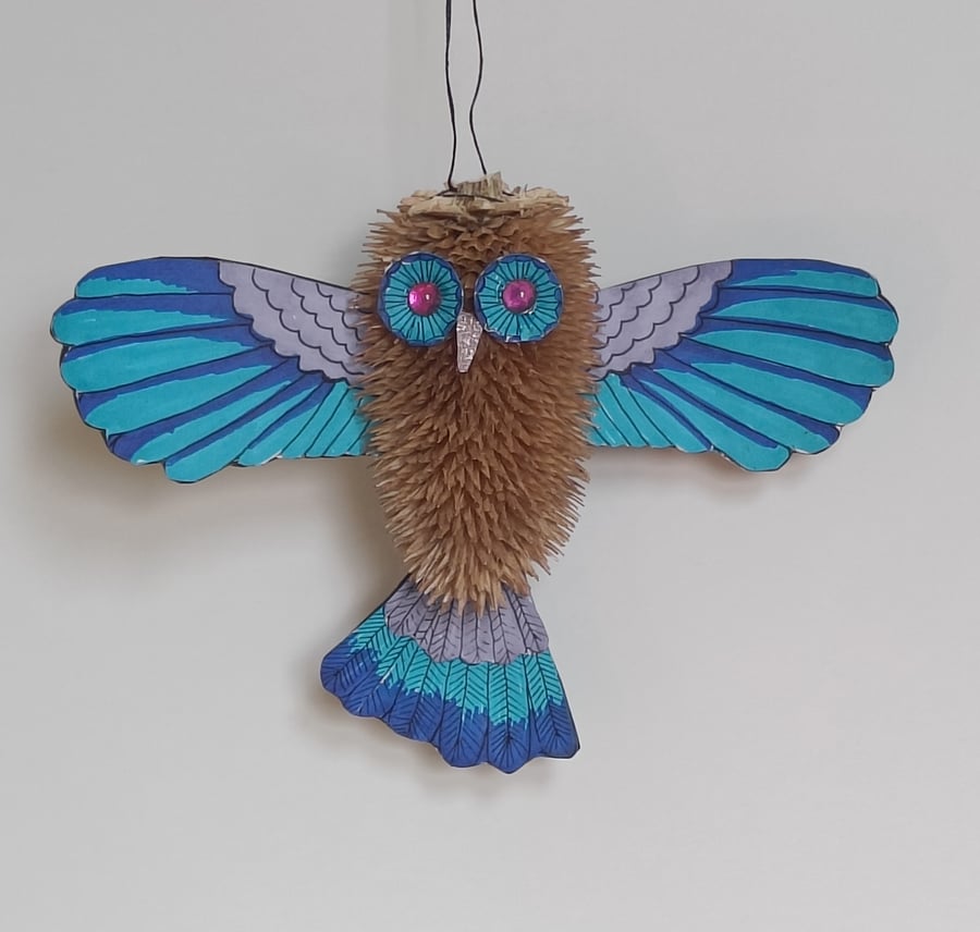 Colourful owls made with Teasel seed heads - TEASOWLS!