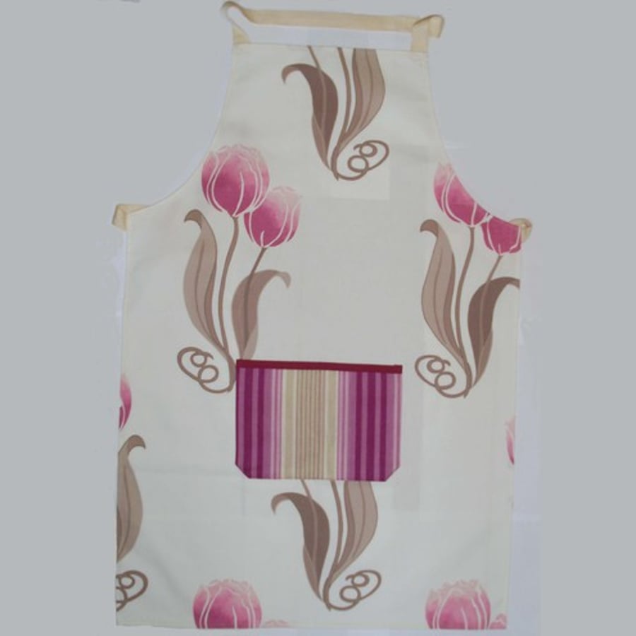 Adults apron in tulip print fabric