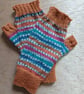 Gloves - hand knitted - fingerless - Image 2