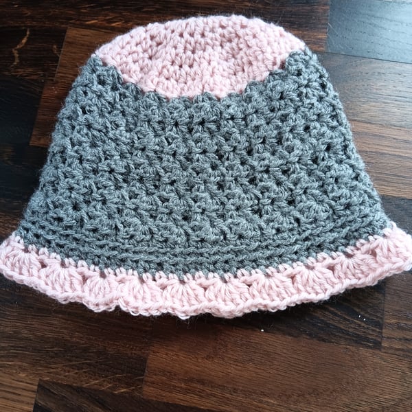 Crochet beanie hat for 1 to 3 years
