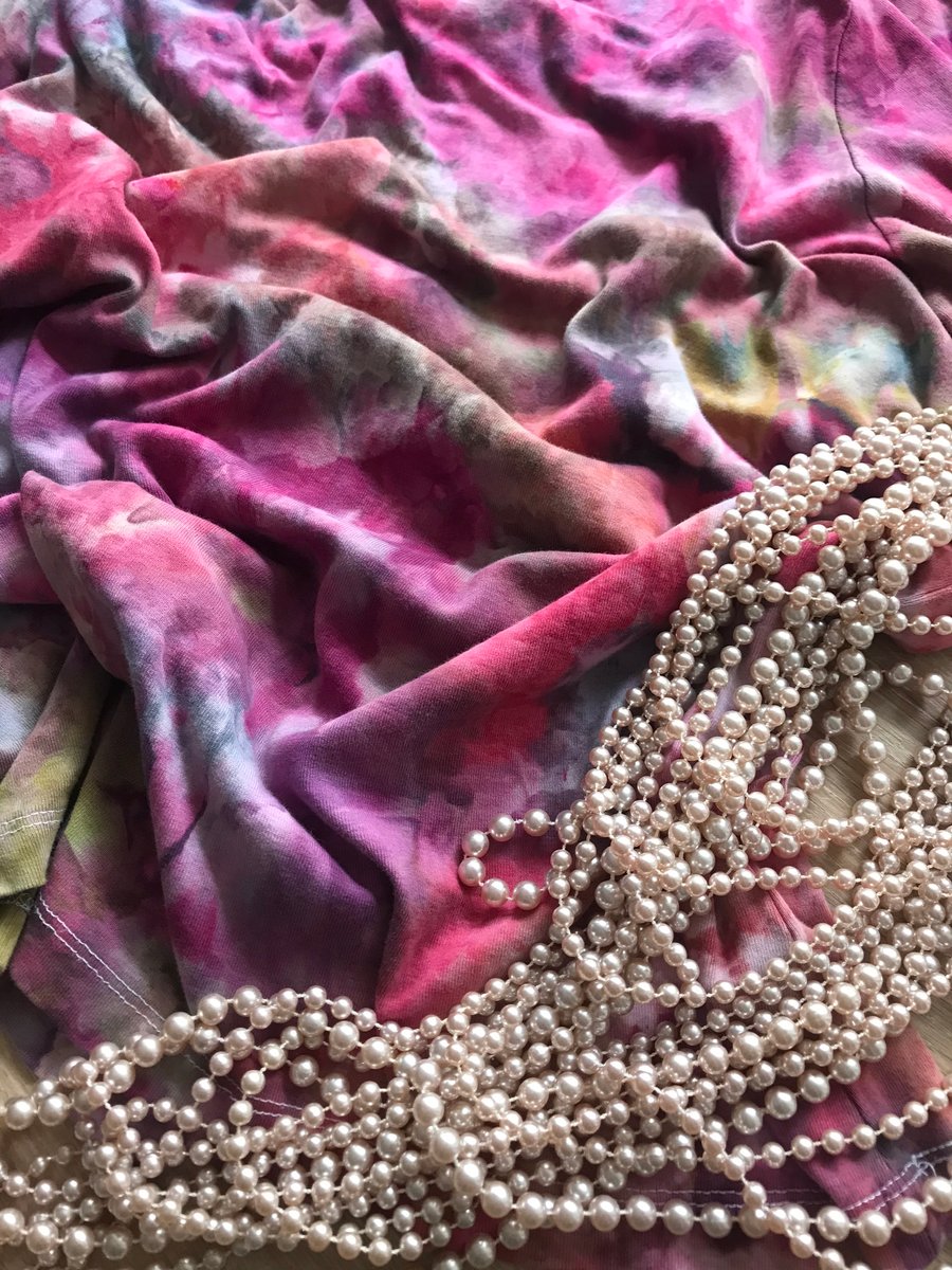 Upcycled ice dyed T-shirt “hydrangea”