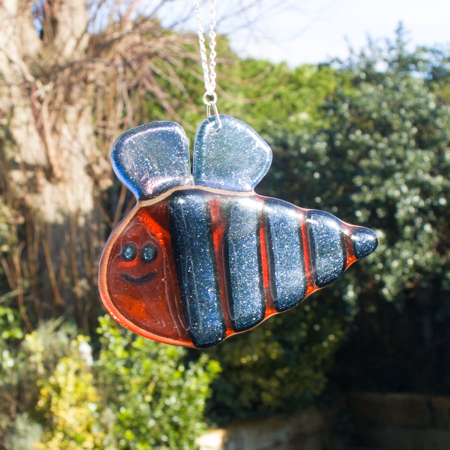 Busy Bee Hanger in Fused Glass - 6183