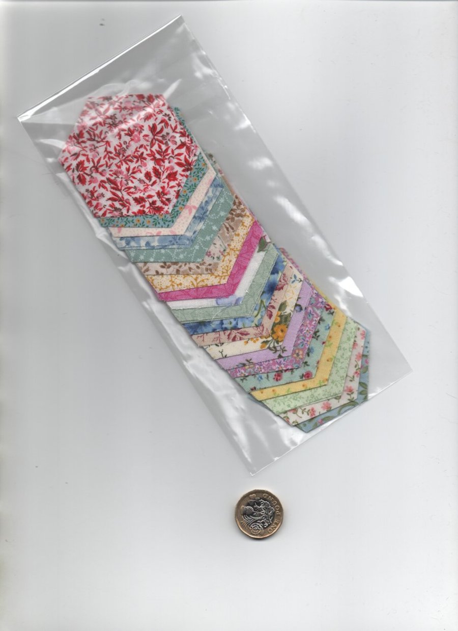 ChrissieCraft creative PATCHWORK HEXAGON kit for English Paper Piecing