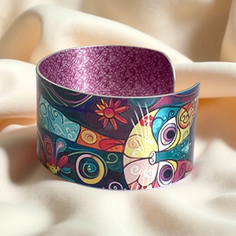 Quirky cat wide cuff bracelet, for pet animal lover. Can be personalised (DBM01)