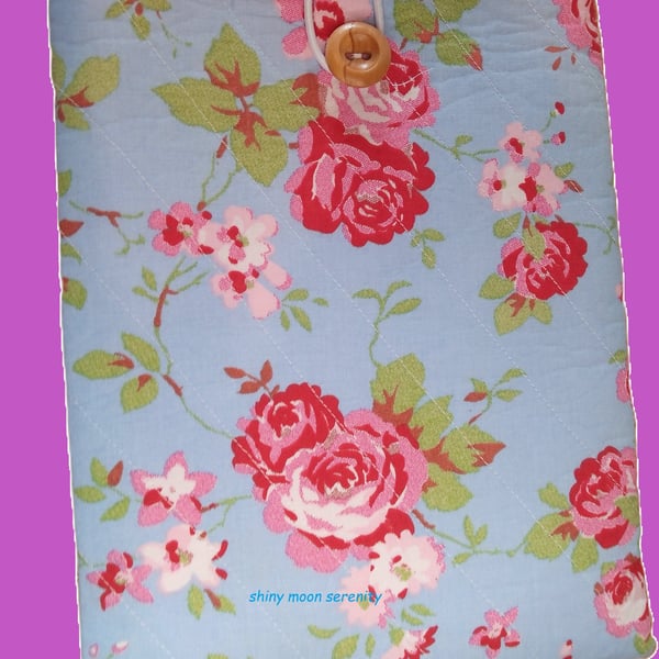 Red & Pink Roses on a light blue background, Book-Tablet Sleeve