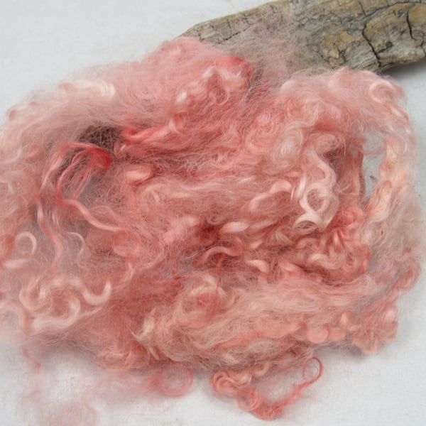 10g Naturally Dyed Sappanwood Pink Masham Felting Wool