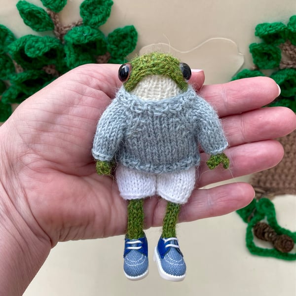 Oliver the Handcrafted Knitted Frog, Froggy Ornament, Frog Gift, Frog in Jumper