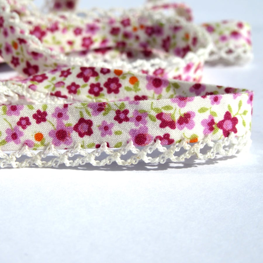 Floral Bias Tape, Edged with Lace - 2 Yards