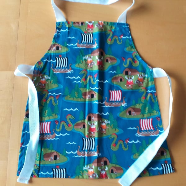 Viking, Apron, age 2-6 approximately