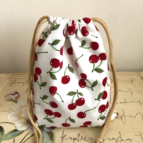 Small Drawstring bag in a beautiful cherry design.