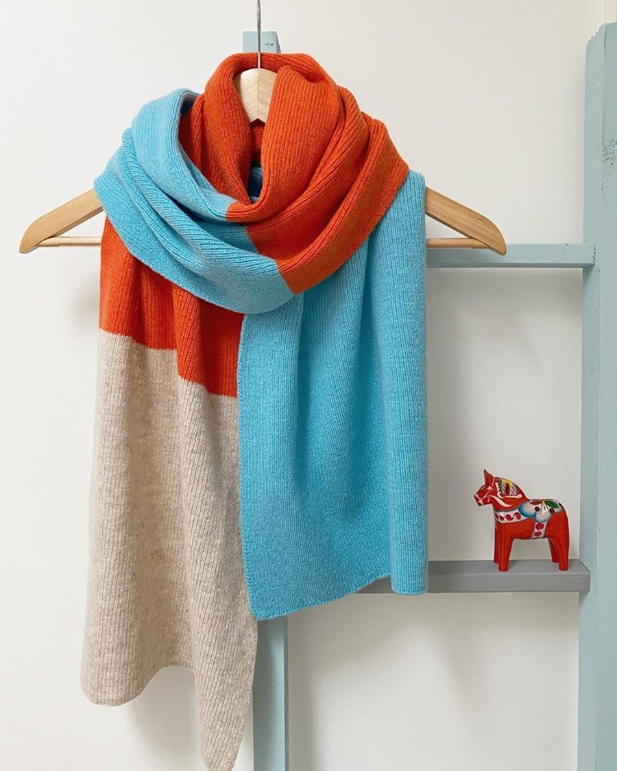 Colour Block Lambswool Scarf