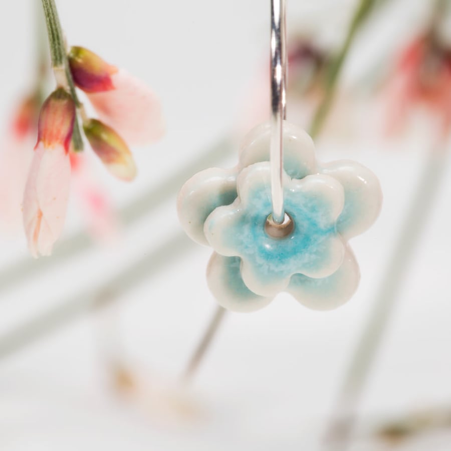Porcelain double blossom earrings - turquoise