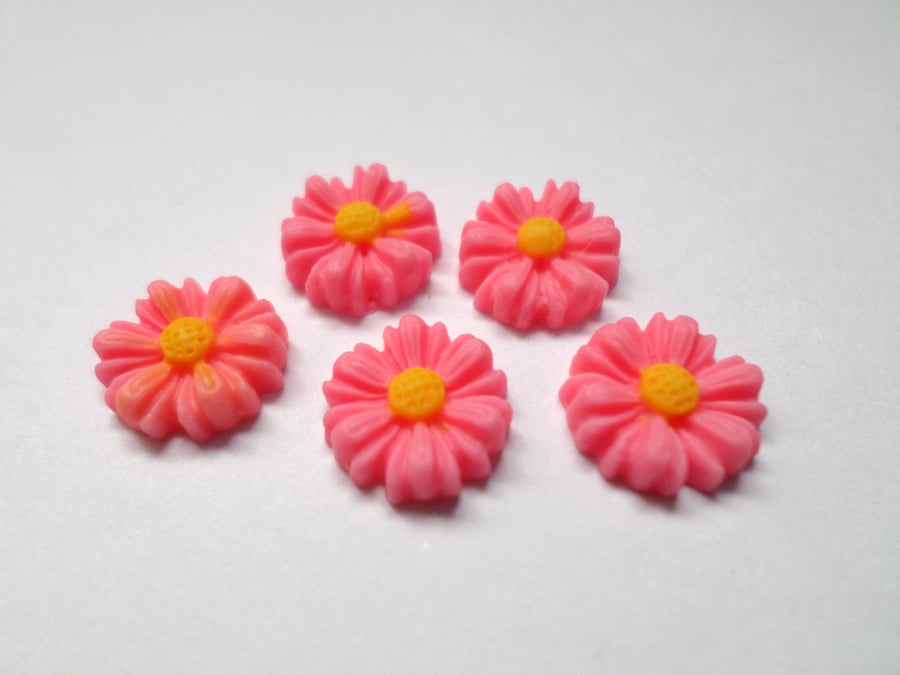 5 x Resin Flatbacks - 11mm - Daisy Flower - Pink 