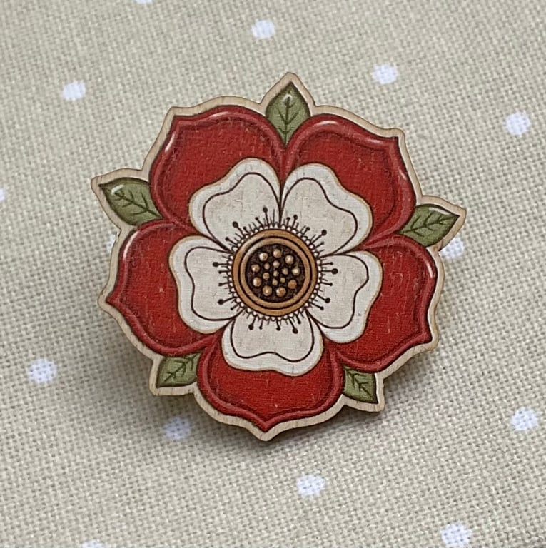 Tudor Rose Wooden Pin Badge - Historic England Inspired Floral Brooch - Handmade