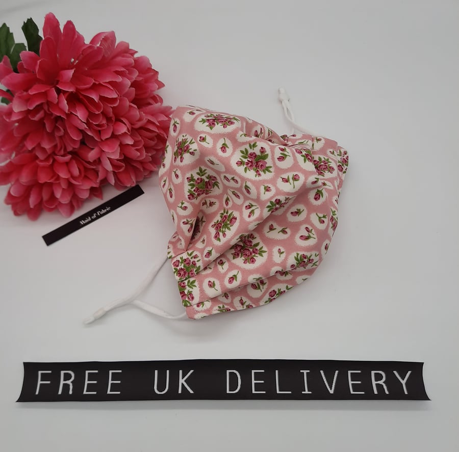 Face mask,  medium, nose wire, 3 layer, adjustable, washable in pink flower 