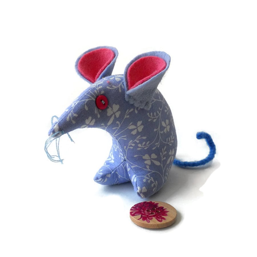 Hi Bluey ! Vintage fabric Retro Mouse 