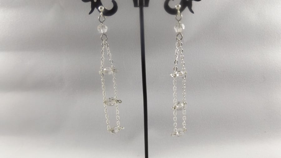 earrings ladder style with crystal