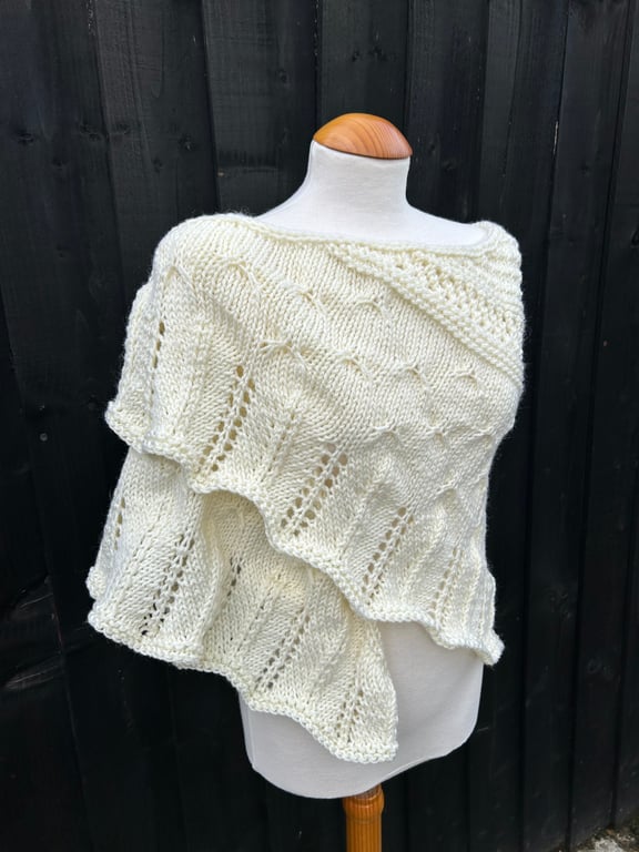 Milky white soft alpaca mix yarn hand knitted triangle lace shawl wrap