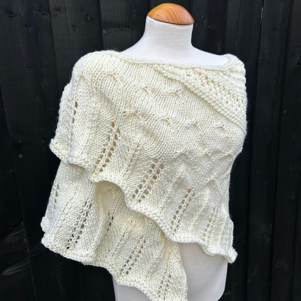Milky white soft alpaca mix yarn hand knitted triangle lace shawl wrap