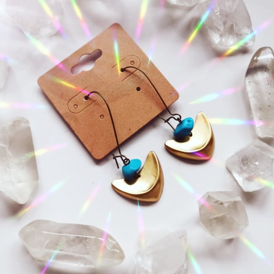 Brass arrow & turquoise earrings 