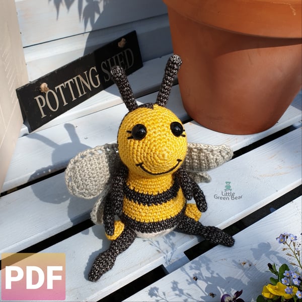 Becky the Bumblebee Crochet Pattern, Bumblebee Amigurumi Pattern, Bee