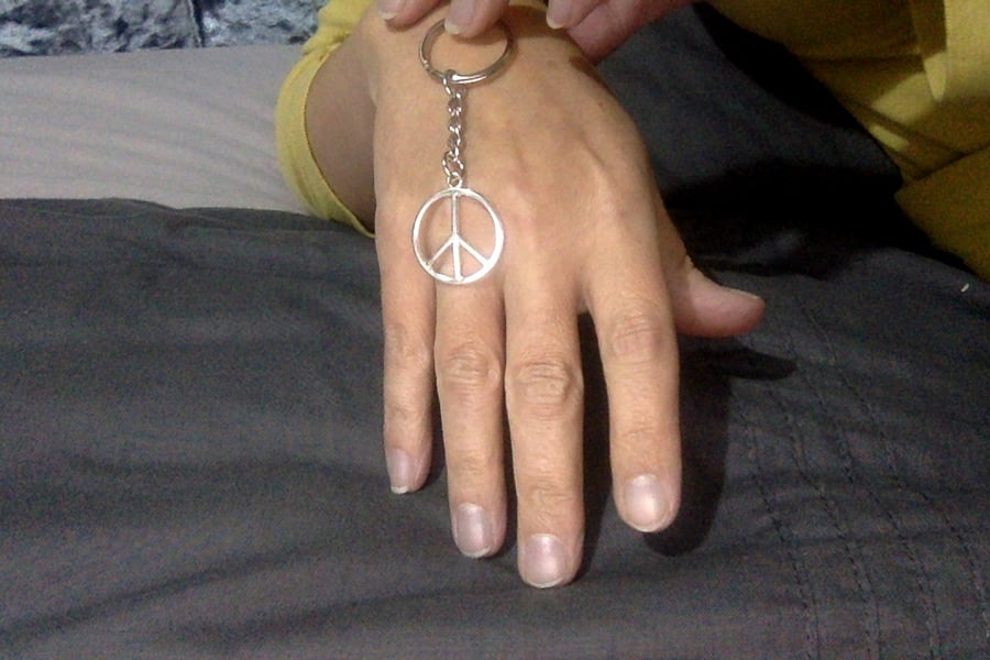  peace symbol Keyring