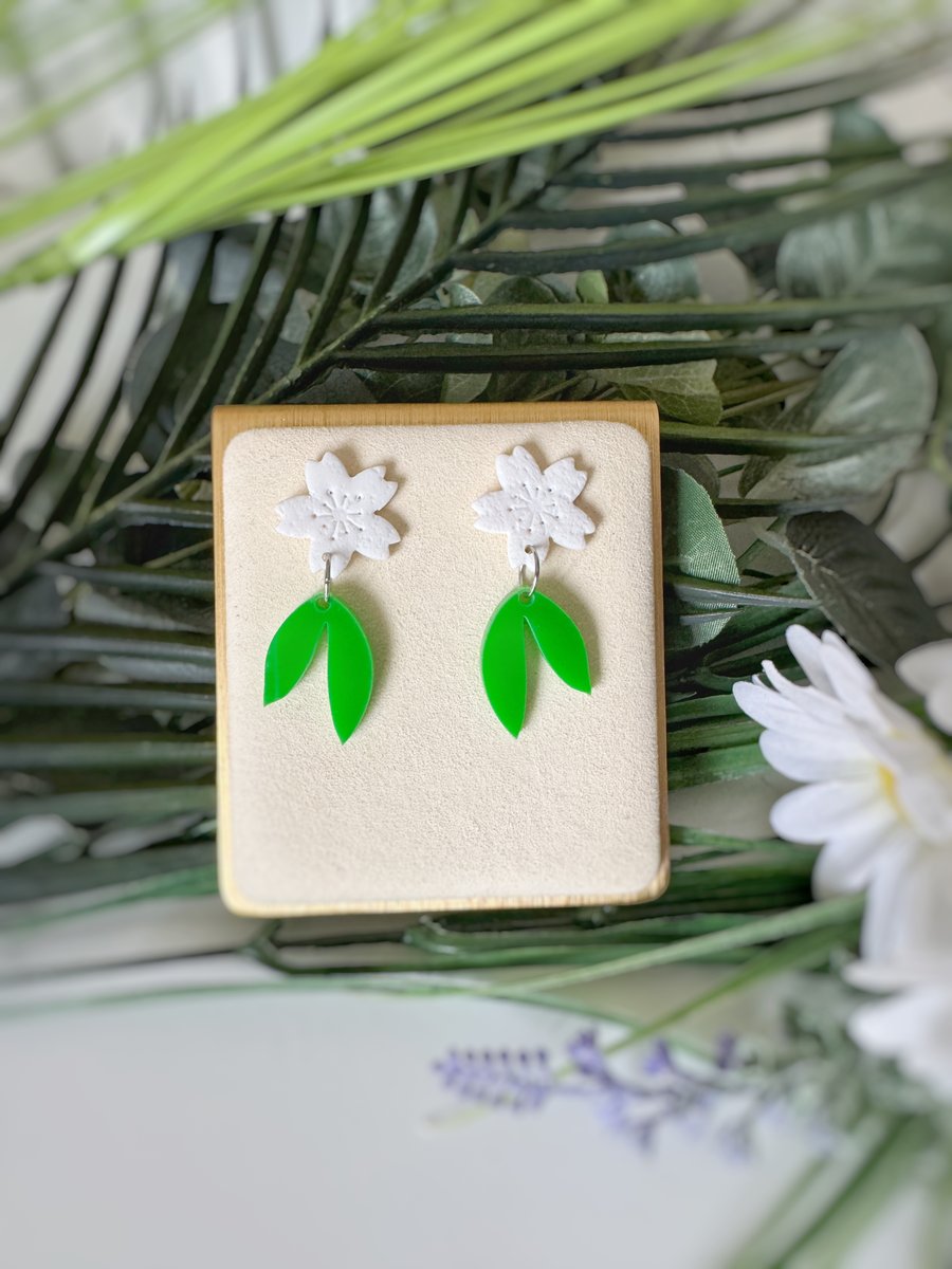 White Blossom and Green Leaf Earrings 