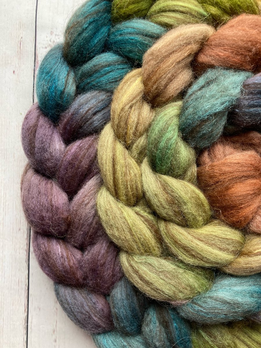 Polwarth, llama & tussah silk fibre 100g Bluebells