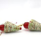 Cone shaped map paper beads earrings - Image 2