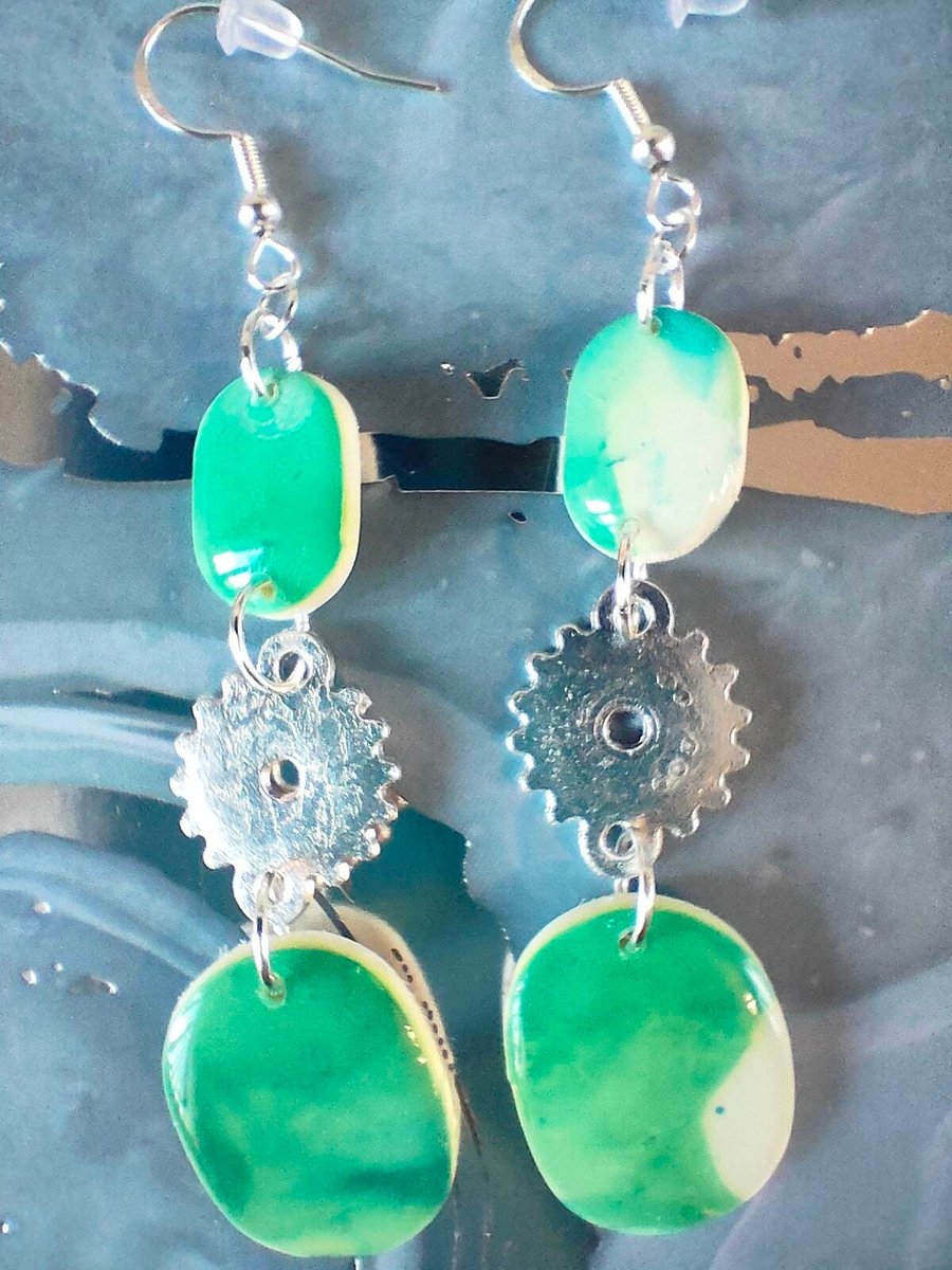 Long Green Drops With Cog Charm