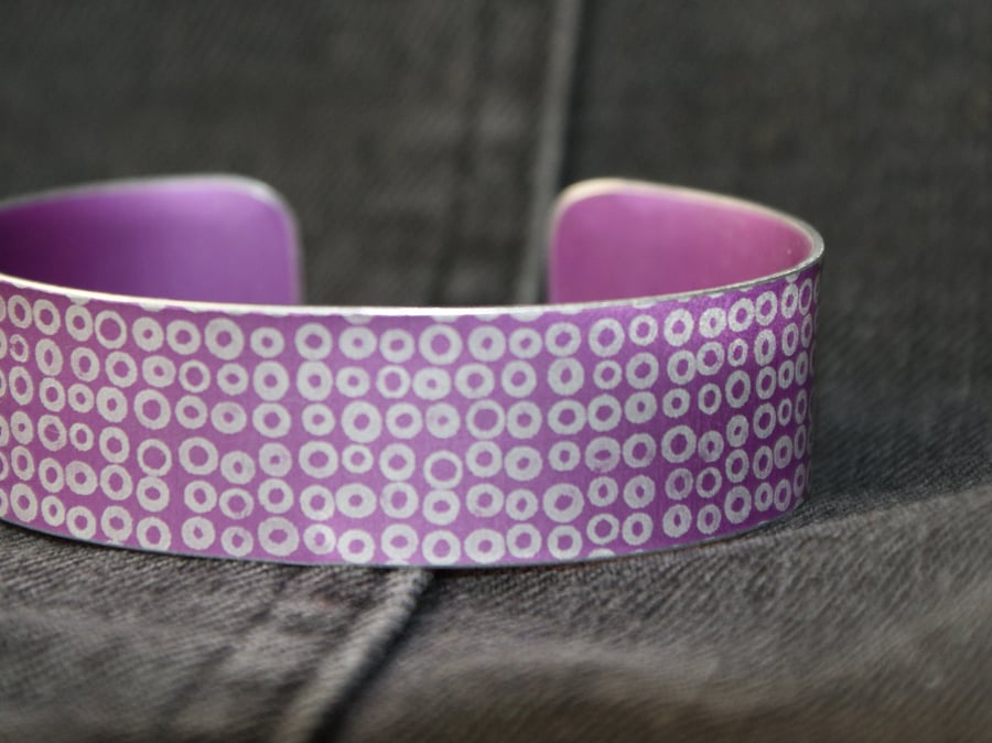 Pink circles aluminium cuff