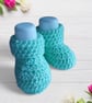 Spring Green Crochet Baby Booties, Gender-Neutral Cot Shoes, Newborn Slip-On  - Image 1