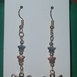 A pair of Cute Cat Drop Earrings