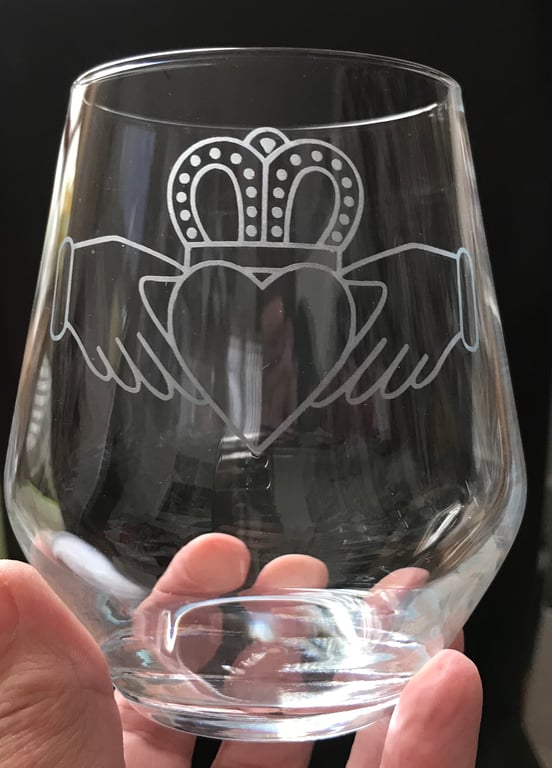 Hand Etched Glass, Claddagh Ring