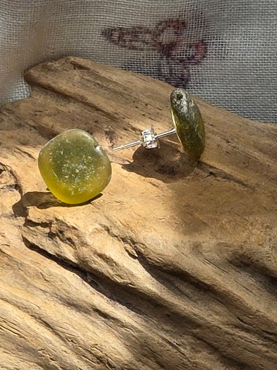 Sea glass stud earrings, small light green stud earrings