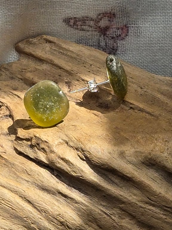 Sea glass stud earrings, small light green stud earrings