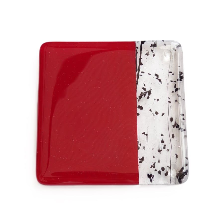 Red & black fused glass coaster, 9cm, handcrafted, 6mm thick (0177)