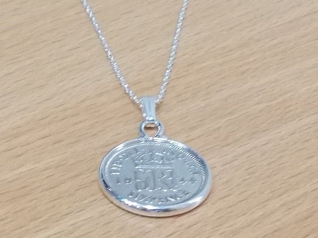 1946 80th Birthday Anniversary sixpence coin pendant plus 18inch SS chain 