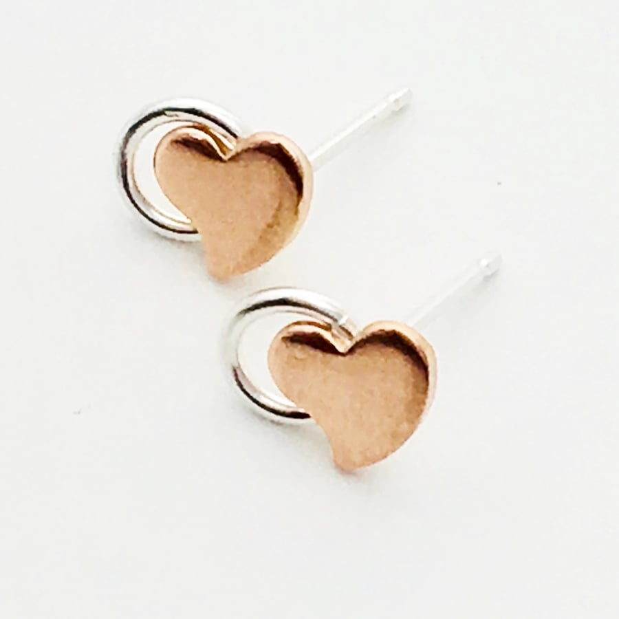 Silver copper Heart Circle Earrings. Stud earrings, handmade metalsmith