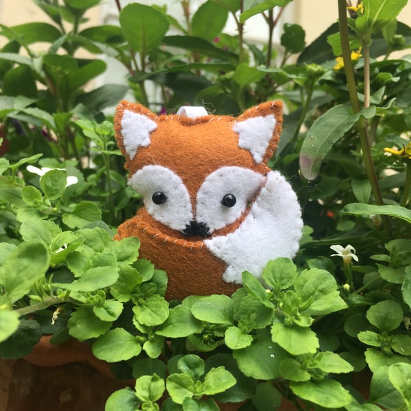 Brown felt fox hanging ornament