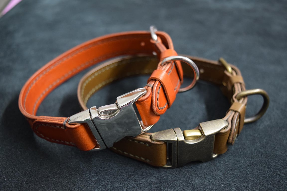 Handmade Leather Dog Collar, Quick Release, Grain-Finished Leather Inside and Ou