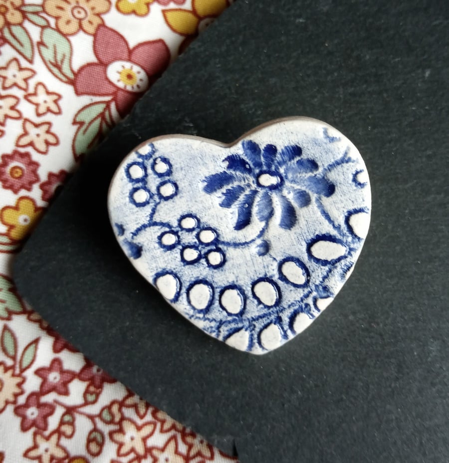 Mini wildflower ceramic brooch