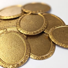 10x Brass Stampings, 54mm x 39mm with room for 40mm x 40mm stone RB790