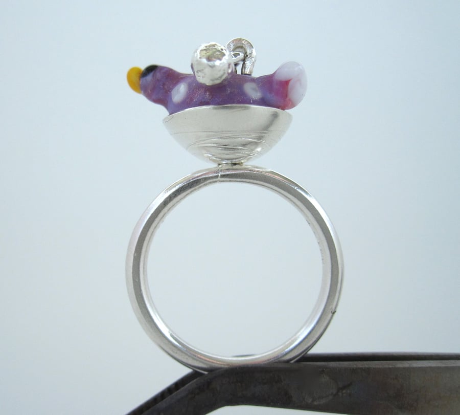 Springtime Bird Nest Silver Ring - (made by artist maker)