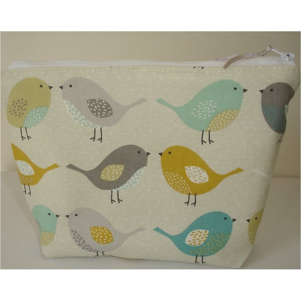 Birds Cosmetic Make Up Purse