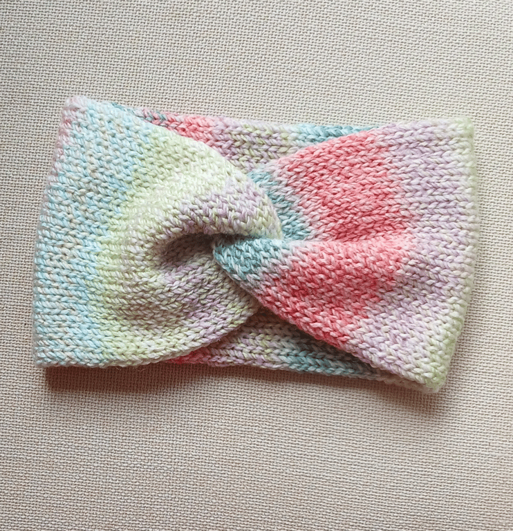 HAND KNIT Ladies Springtime Headband