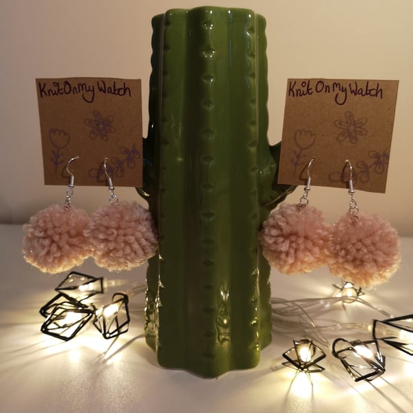 Small light pink glittery pom pom earrings