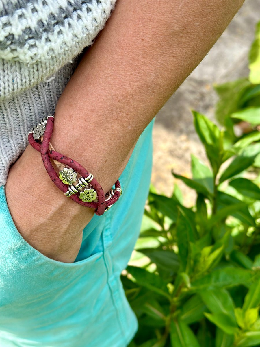 Natural Cork 'Leather' Clover Leaf Bracelet - Wine Natural